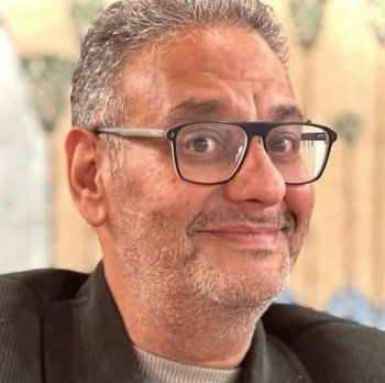 شاهد .. بالصورة - بكلمات من الأسى..أحمد زاهر ينعى الدكتور علاء عبد العزيز بعد رحيله عن عالمنا