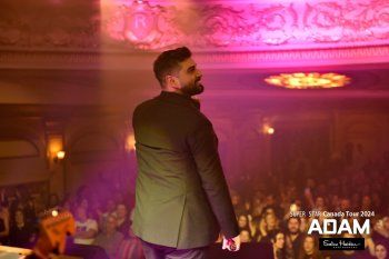 شاهد .. بالصور- خلال جولته الفنية.. آدم يشعل الأجواء في كندا وسط تفاعل مميز من الجمهور