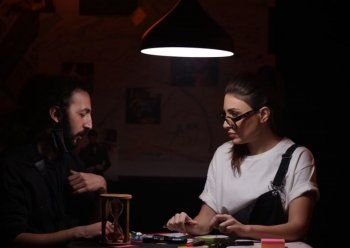 شاهد .. خاص - نويل باسيل: سعد لمجرد ملك ويسرا محنوش صوت عظيم..و"كاربول بالعربي" بحاجة الى شخصية هشام هويش أكثر من وسام بريدي