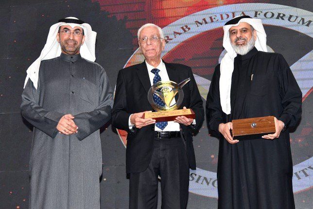 حسام موافي شخصية العام.. تعرف إلى قائمة الفائزين بجائزة «الكويت للإبداع 11»