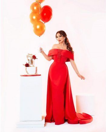 شاهد .. نسرين طافش تحتفل يعيد ميلادها بتألق.. وتعيد هذه الصورة بعد 10 سنوات