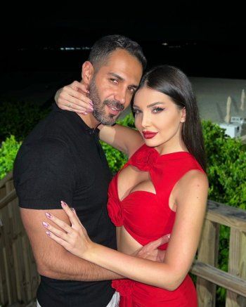 شاهد .. ممثلة لبنانية تعلن خطوبتها.. هكذا طلب حبيبها يدها في البرازيل - بالصور