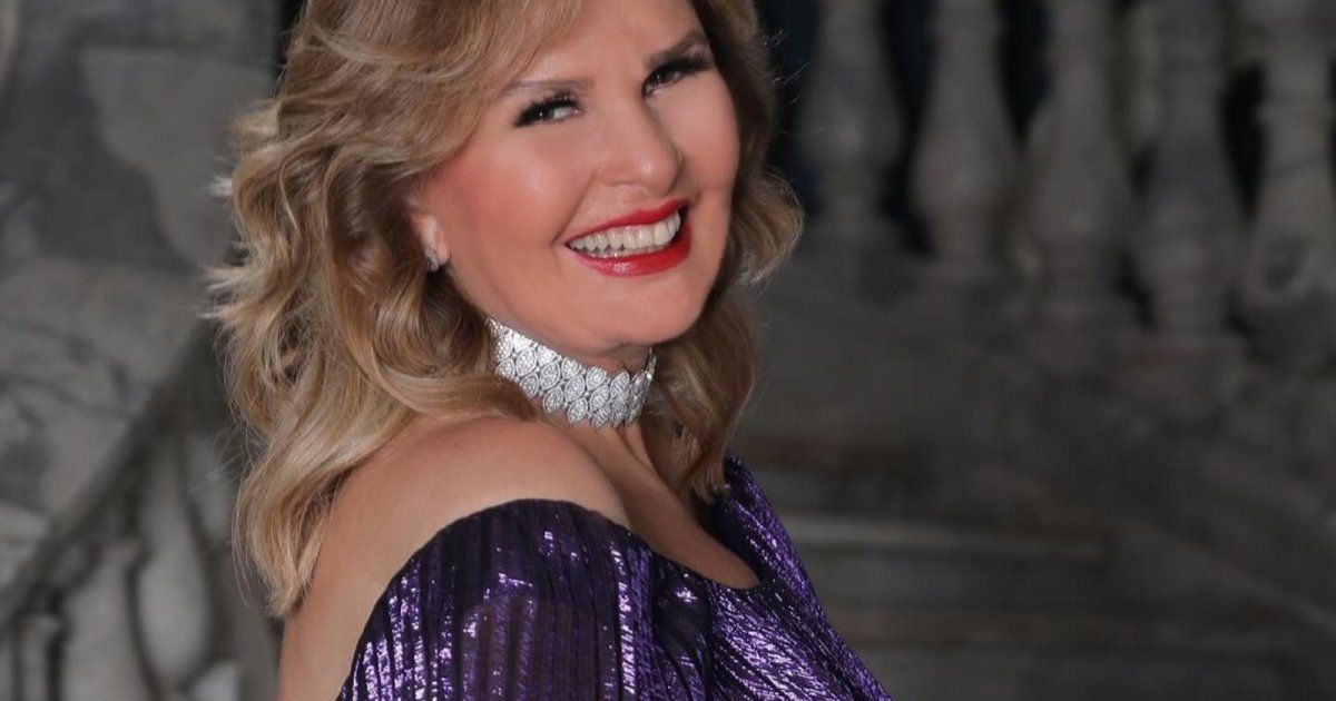 شاهد .. يسرا تتألق بفستان مميز من دار Oscar de la Renta وسعره مرتفع للغاية!