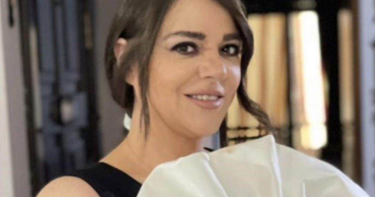 شاهد .. كارولين ميلان تنشر تفاصيل القداس لراحة نفس والدها في ذكرى أربعينه-بالصورة