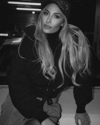 شاهد .. بالصور- ميرفا قاضي تبهر الجمهور بلوك كاجوال مميز