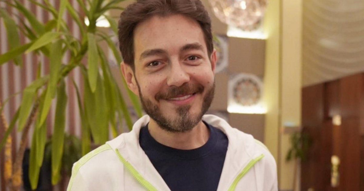 شاهد .. بالبوستر الرسمي..أحمد زاهر يكشف عن ملامح شخصيات مسلسله الرمضاني "نعمة الأفوكاتو"