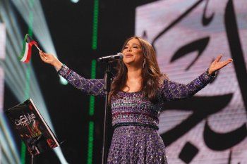 شاهد .. في اجواء وطنية طربية..الجمهور يعيش الحب في ختام حفلات "فبراير الكويت 2024" مع 11 فنان