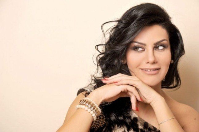 نظلي الرواس راقصة في ملهى ليلي خلال شهر رمضان