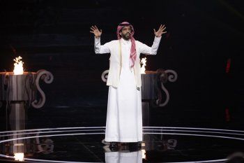 شاهد .. همس فكري تُحيي ختام مرحلة نصف النهائي في " الملعقة " .. ومن تأهل من الشعراء ؟