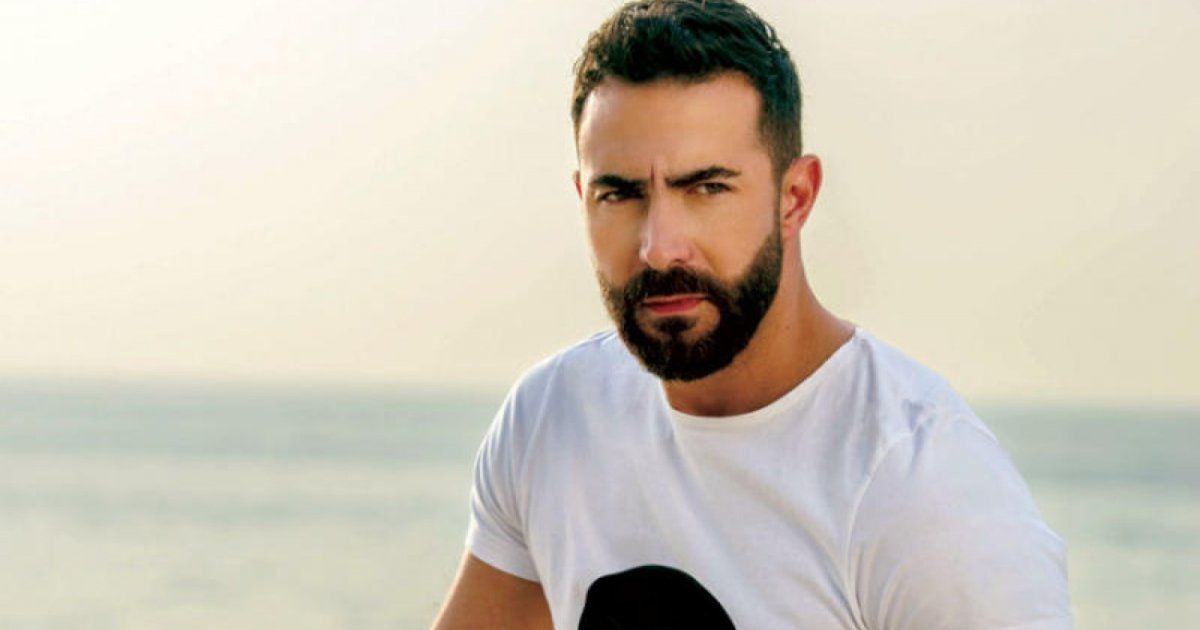 شاهد .. خاص بالفيديو- كارلوس عازار: "عندي مشكلة مع رقم 3" وهذا ما قاله عن تجربته التمثيلية في مصر