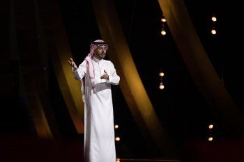 شاهد .. همس فكري تُحيي ختام مرحلة نصف النهائي في " الملعقة " .. ومن تأهل من الشعراء ؟