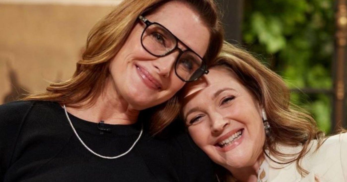 شاهد .. بروك شيلدز تهنئ درو باريمور بعيد ميلادها وتنشر صورة قديمة جمعتهما