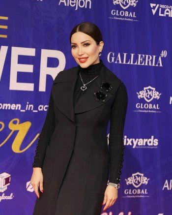 شاهد .. بالصور- نسرين طافش تتألق بأناقتها..و إليكم سعر حذائها و حقيبة يدها الخياليين