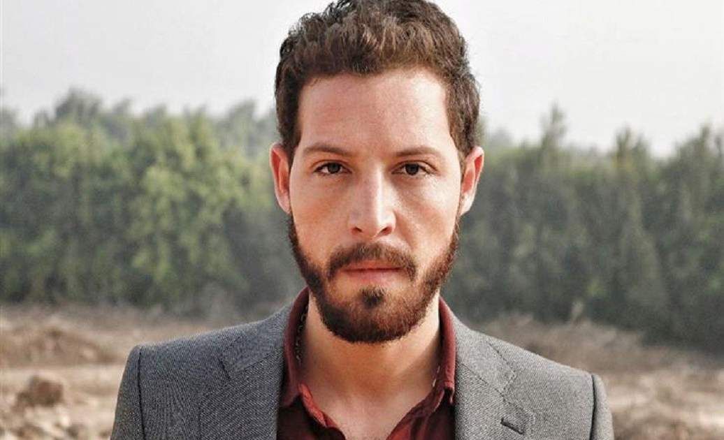 شاهد .. محمود حجازي يرد بقوة على منتقدي زواجه للمرة الثانية