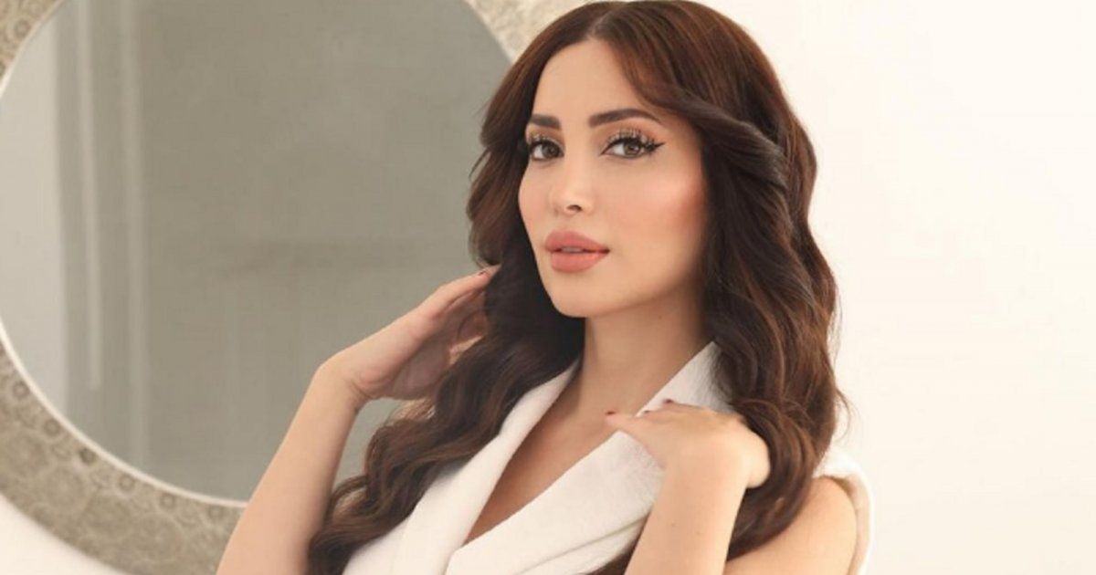 شاهد .. بالصور- نسرين طافش تتألق بأناقتها..و إليكم سعر حذائها و حقيبة يدها الخياليين