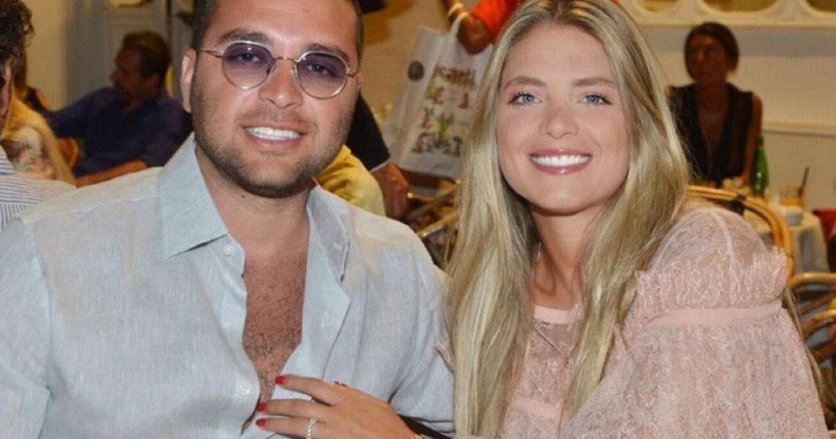 شاهد .. ما فعلته كريستينا صعب زوجة إيلي صعب جونيور بعد وفاة والدها مؤثر جداً