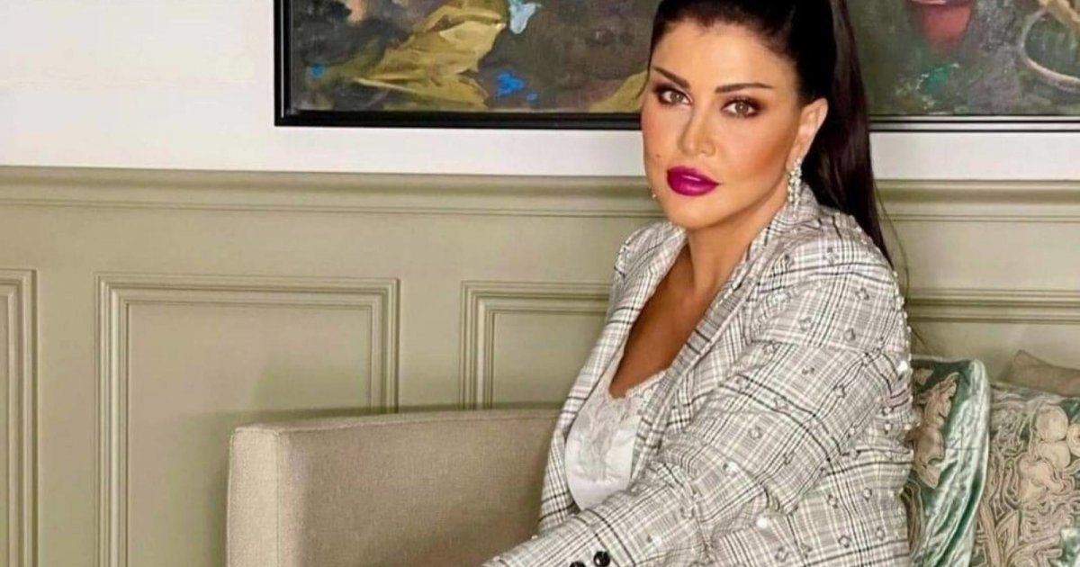 شاهد .. جومانا مراد تحبس الأنفاس بإطلالة أنيقة من دبي في مهرجان كايال .. وهذا سعر فستانها