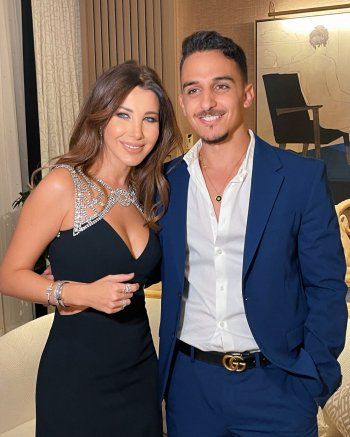 شاهد .. نانسي عجرم لأحد معجبيها في عيد ميلاده :"أنت مصدر الدعم والسعادة"-بالصورة