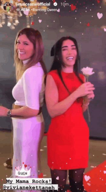 شاهد .. جيسيكا عازار تستعيد ذكرياتها مع إبنها بعمر الـ 3 أشهر.. وجلسة تصوير رائعة