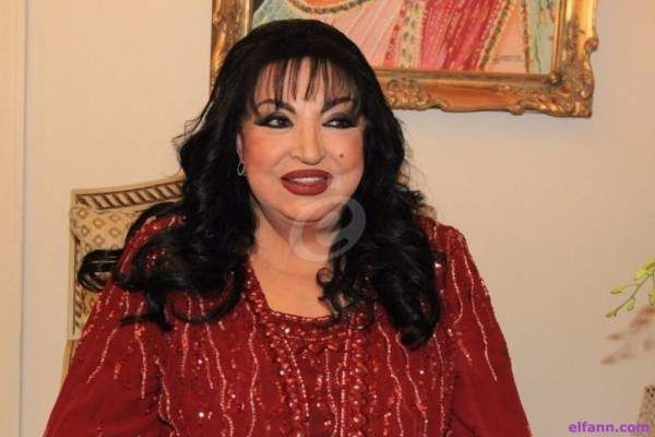 شاهد .. ما قامت به سميرة توفيق كاد يسبب إنفصالاً بين زوجين