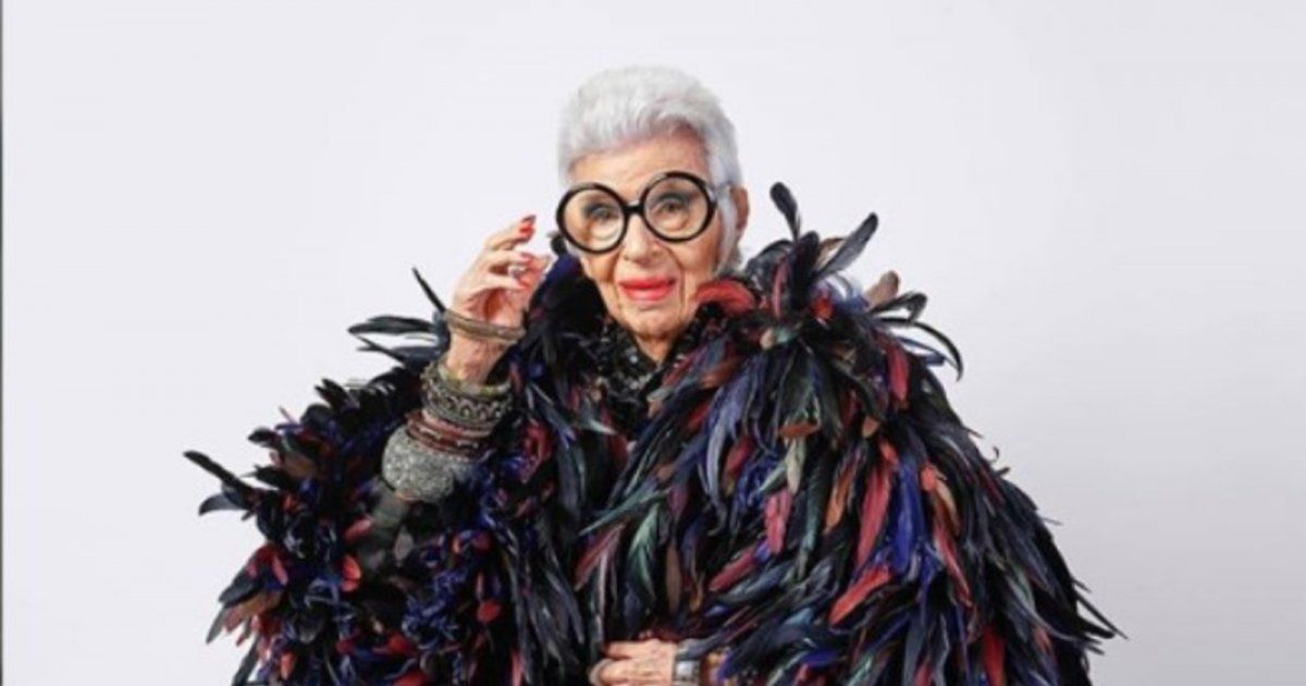 شاهد .. وفاة أيريس أبفيل أيقونة الموضة عن عمرٍ يناهز 102 عاماً