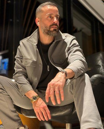 شاهد .. إلى جانب عاصي الحلاني..سعد رمضان يطل على الجمهور من الطائرة خلال رحلته إلى المكسيك