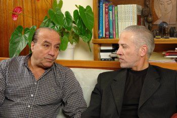 شاهد .. إيلي معلوف يستذكر فادي إبراهيم بصور من أعماله