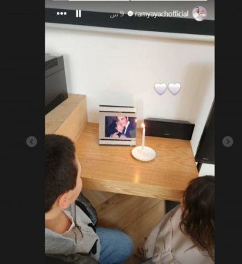 شاهد .. هكذا أحيا رامي عياش ذكرى وفاة والدته-بالصور