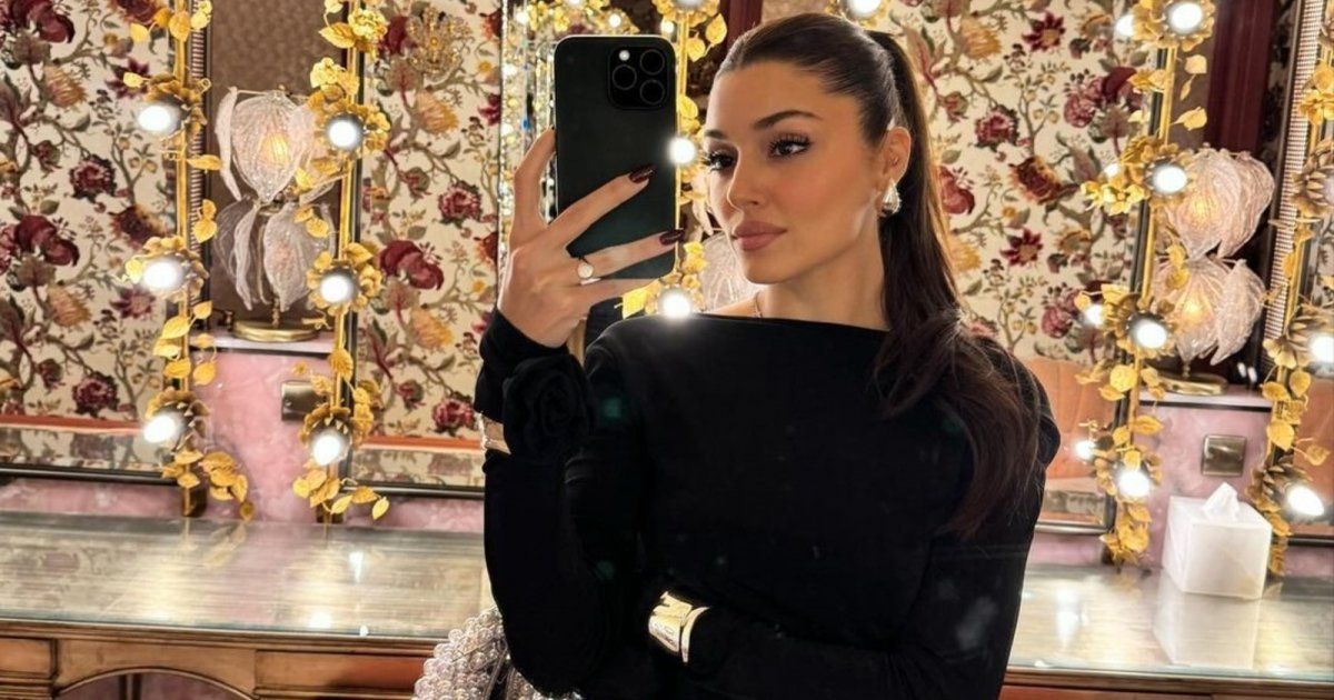 شاهد .. هاندا أرتشيل تتجول في شوارع باريس بالملابس الداخلية- بالصور