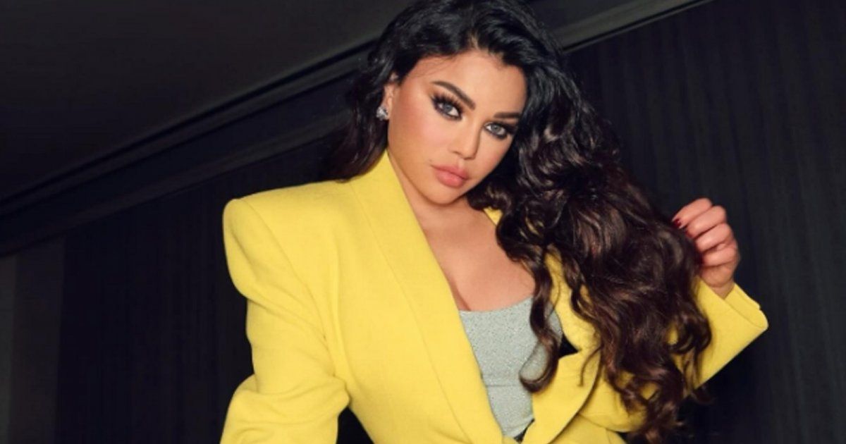 شاهد .. بالاسود الأنيق..هيفا وهبي بأنوثة لا نهائية و أناقتها تسحر العيون