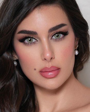 شاهد .. بالصور- تحت عنوان الأنوثة والجمال..ياسمين صبري تبهر المتابعين بإطلالتها الأخيرة