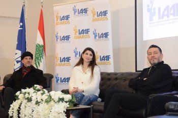 شاهد .. إيناس الجرمقاني وزياد برجي يطلقان مسابقة "IAAF AWARDS" في ثانوية بعقلين الرسمية