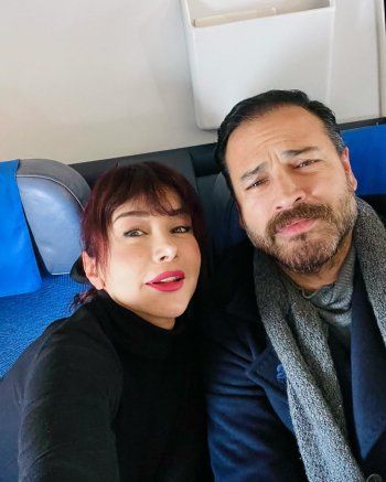 شاهد .. بأجواء من الفرح..وسام حنا و كاريس بشار يستمتعان بوقتهما في باريس