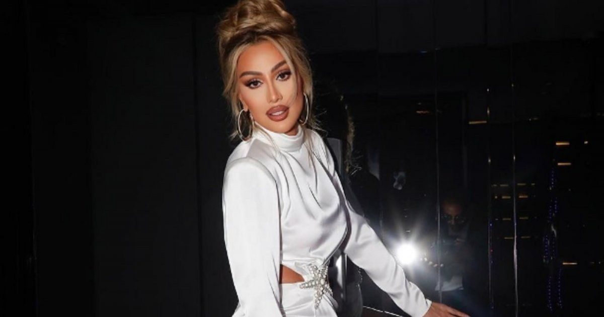 شاهد .. بالفيديو- مايا دياب تطل من جلسة تسجيل أغنيتها "قولي" والجمهور يعلاق