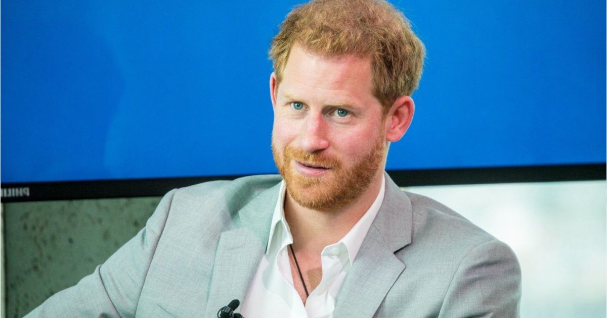 شاهد .. راقصة تعرّي تهدد الأمير هاري بصور فــ اضحة.. إليكم التفاصيل