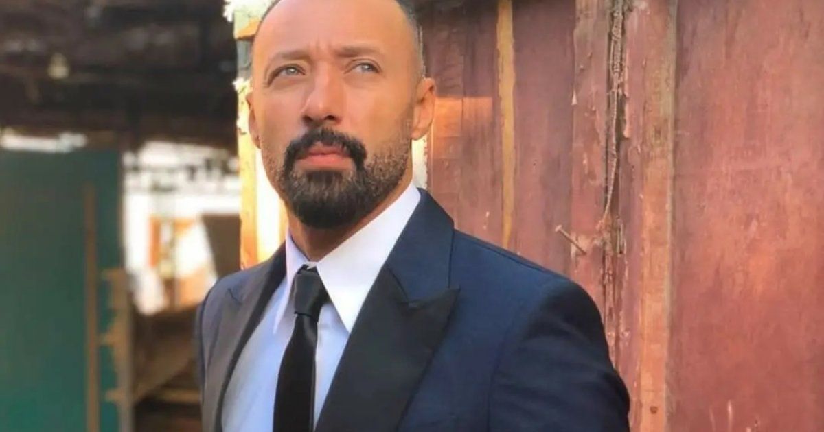 شاهد .. بالصورة- أحمد فهمي يحتفل بنجاح مسلسل "بين السطور"