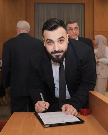 شاهد .. عقد قران زميلنا في موقع "الفن" المصور عمر طبارة على الدكتورة راغدة الأروادي-بالصور