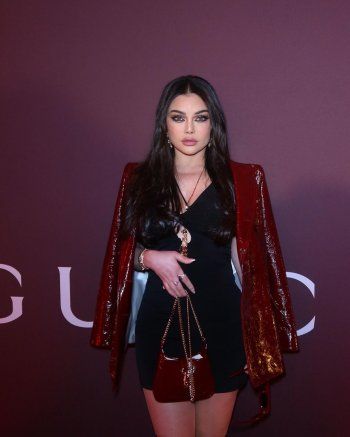 شاهد .. هيفا وهبي تحبس الأنفاس بإطلالة جديدة-بالصور