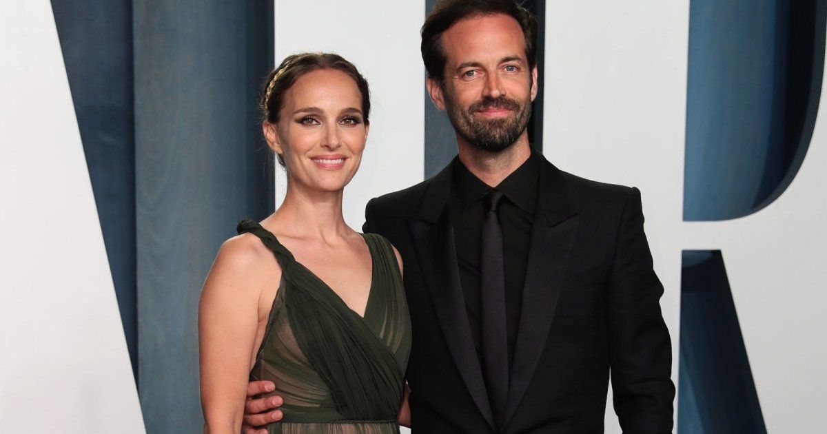 شاهد .. زوج ناتالي بورتمان خانها مع شابة تصغره بـ 20 عاماً.. وهذه هويتها