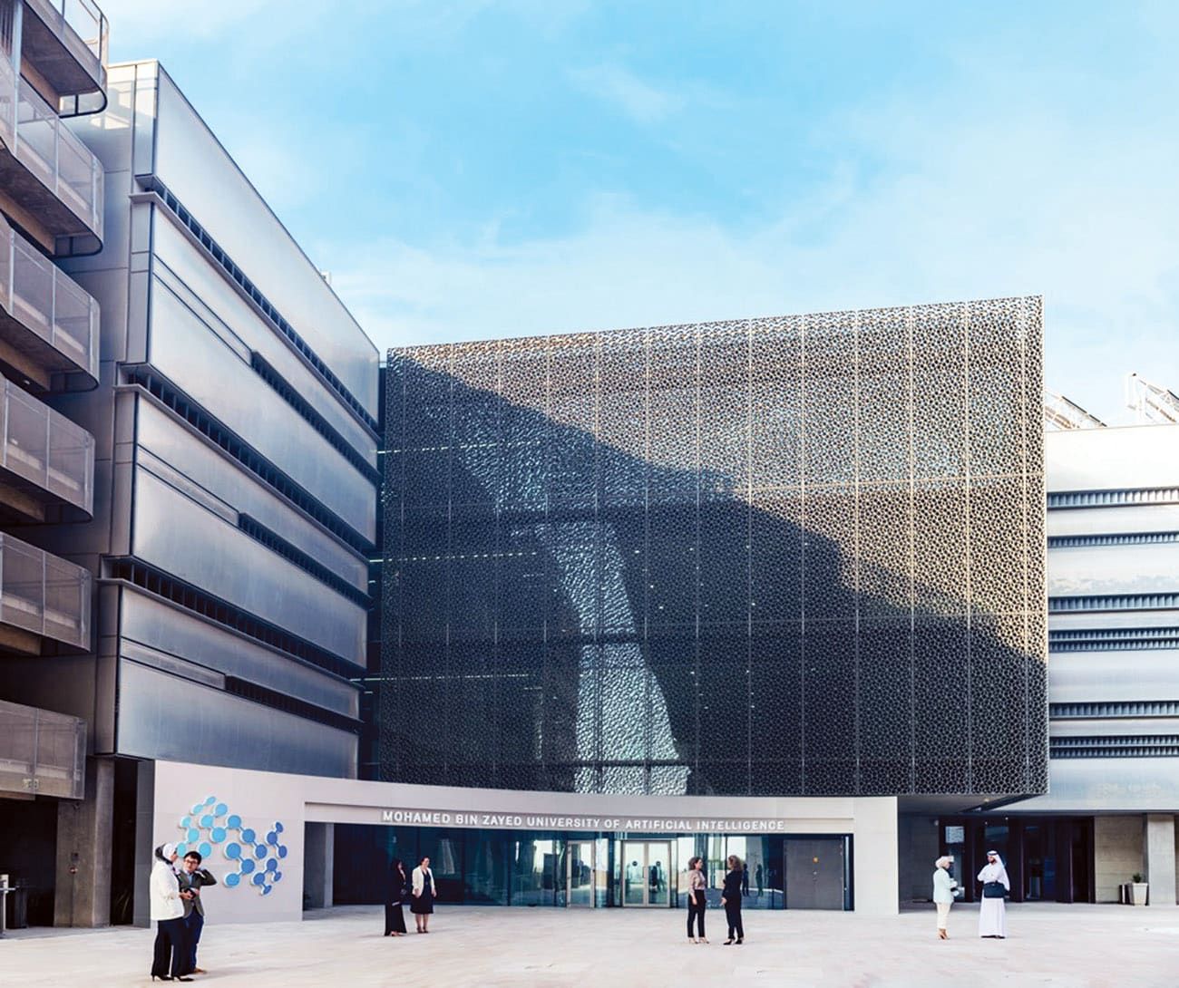 نشر المكتب الإعلامي لحكومة دبي إرشادات للجمهور خلال حالة عدم الاستقرار الجوي