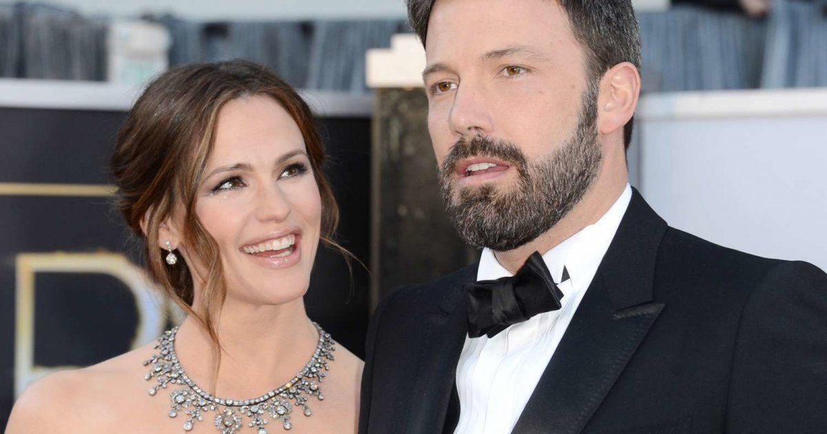 شاهد .. بن أفليك يعترض على نشر رسائل حبه لـ جينيفر لوبيز