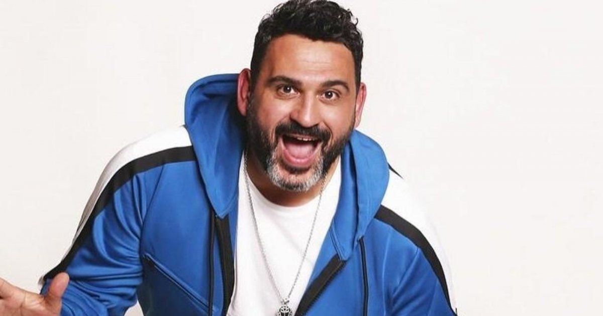 شاهد .. أكرم حسني يتحدث عن "بابا جه".. ويكشف ملامح القصة