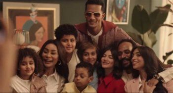 شاهد .. أنغام ومحمد رمضان بـ ديو غنائي وظهور خاص لعائلتيهما في الفيديو