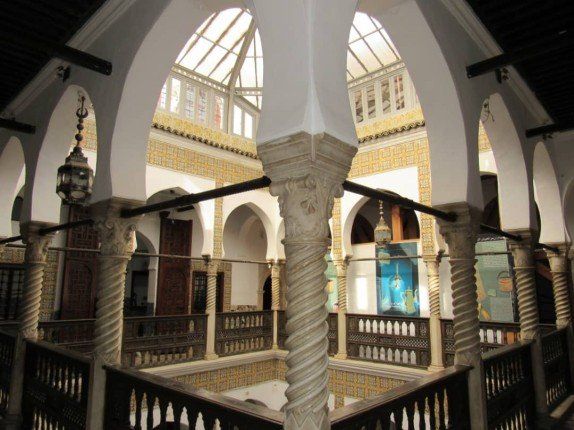اتفرج قصر «الأميرة خديجة» جوهرة الجزائر المعمارية