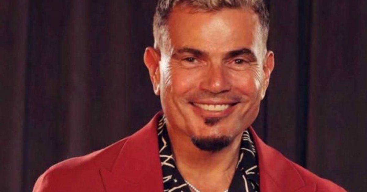 شاهد .. عمرو دياب يحطم الأرقام بـ"الكلمة الحلوة"-بالفيديو