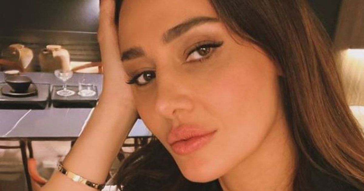 شاهد .. حلا شيحة تكشف عن مجموعة من الصور من كواليس " إمبراطورية ميم "