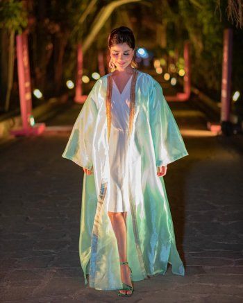 شاهد .. بأجواء رمضانية مميزة..رانيا منصور تتألق بالقفطان و تسحر العيون