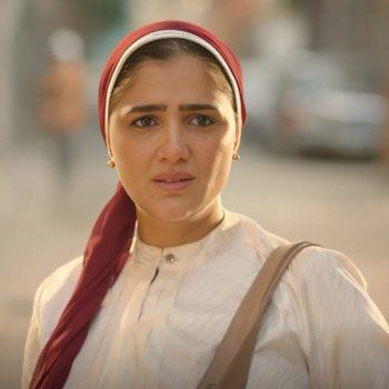 شاهد .. لوك مي عمر في "نعمة الأفوكاتو" يتصدر الترند.. يختلف بشكل كبير عن إطلالاتها اليومية