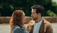 شاهد .. بفستان رائع..كلوي كارداشيان تستعرض رشاقتها و جمالها و تخطف الأنظار