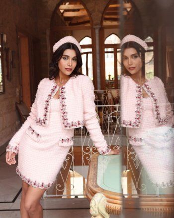 شاهد .. ياسمينا زيتون تبهر الأنظار بإطلالة ذات طابع فرنسي ومن توقيع لبناني